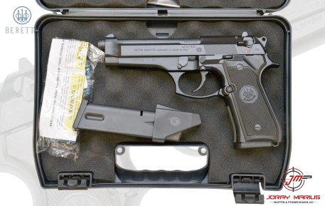 beretta-92fs-pistole-1-19012024