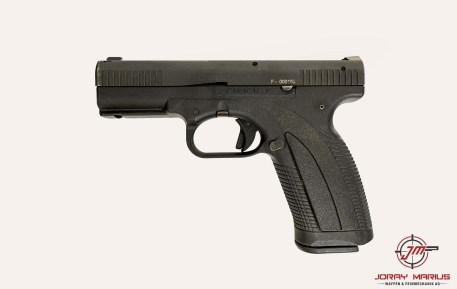 caracal-f-pistole-1-08052026
