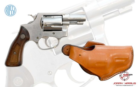rossi-revolver-mit-holster-10102025
