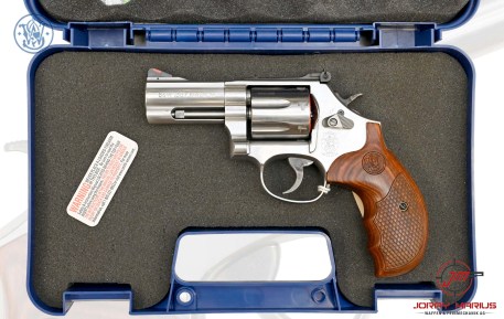 s&w-mod-686-6-plus-deluxe-revolver-1-03122025