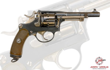 w&f-mod82-revolver-21112025